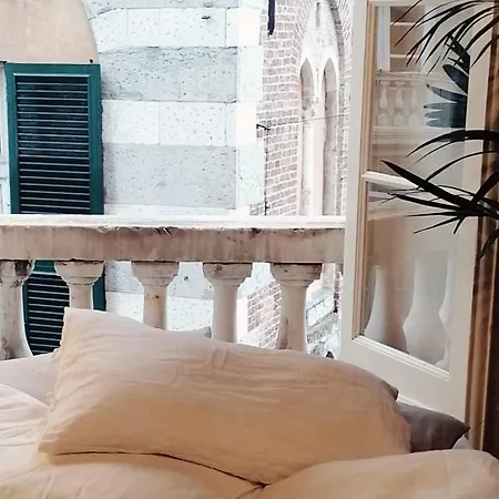 Dimora Almayer Apartment Genoa